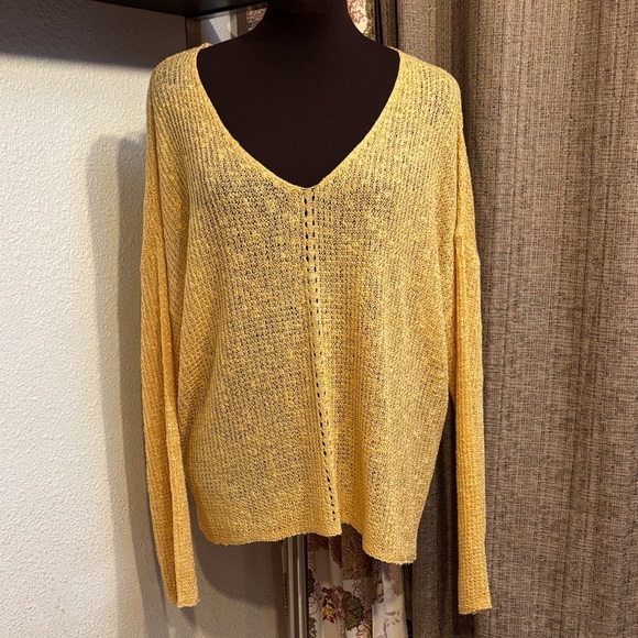 Becaal, elegant buttercup yellow long sleeve crochet cardigan blouse. Size L. - Picture 5 of 17